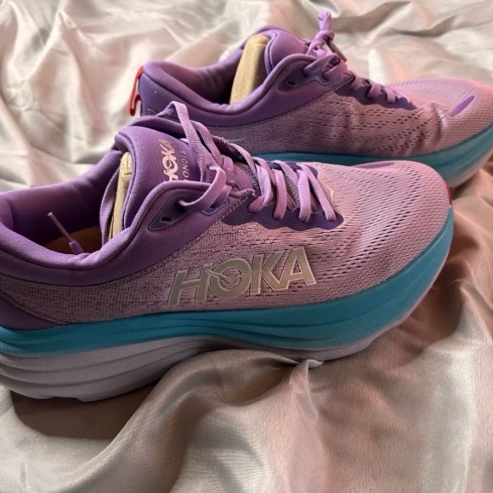 HOKA Mens Purple and Blue Bondi 8